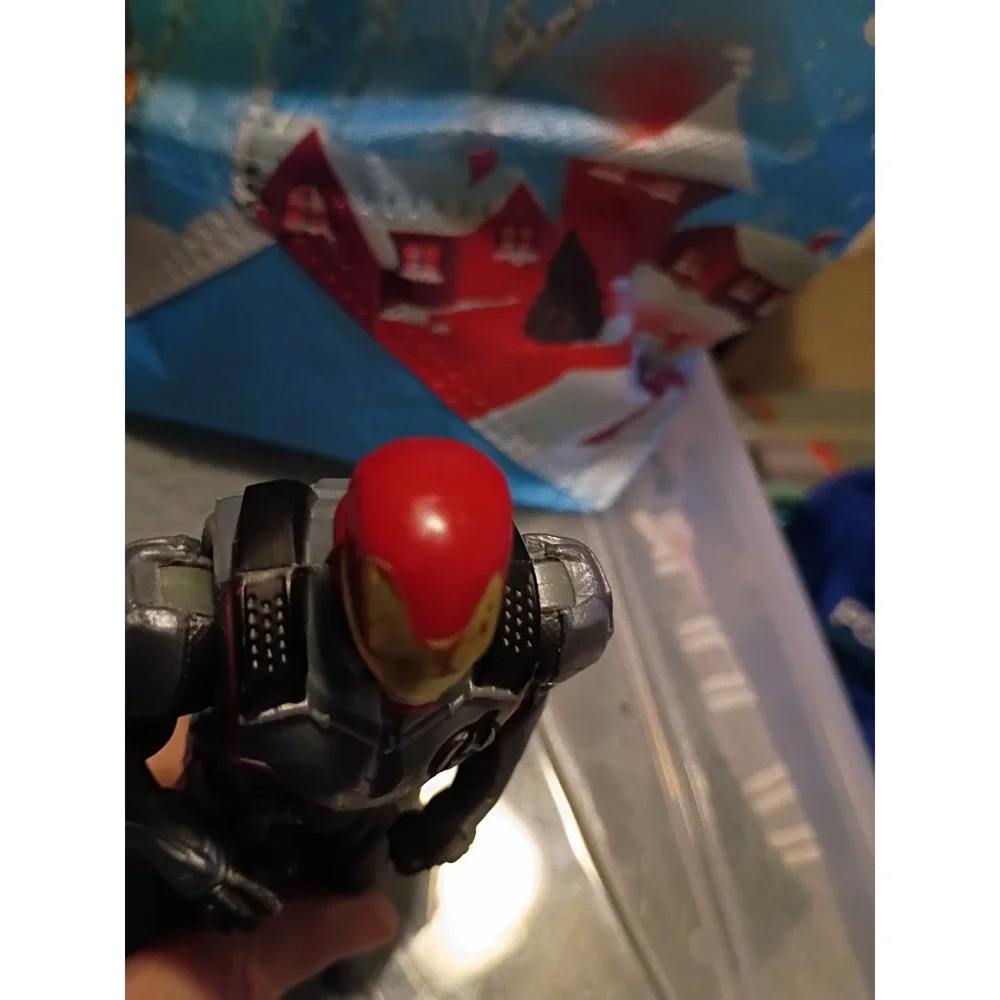Good Used Condition 2018 Hasbro Marvel Avengers:  Iron Man